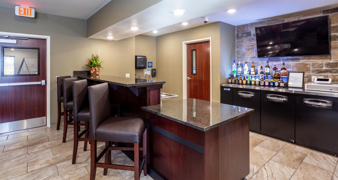 Cobblestone Inn & Suites - Brookville Zewnętrze zdjęcie